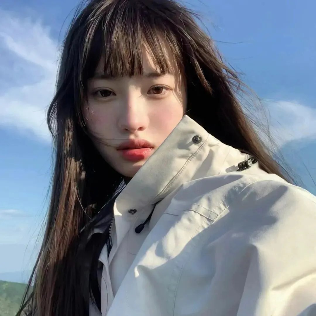 早餐时女歌迷快闪